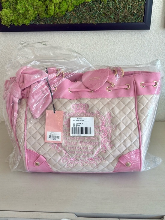 Juicy Couture Handbags - Juicy Couture Cream Quilted Tote with Pink Trim and Heart Charm